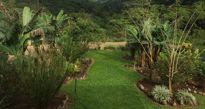Your tropical getaway in the beautiful southern Pacific mountains of Costa Rica.
