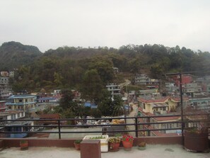 Balcony - Hotel Lakeway Inn (Pokhara)