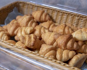 뷔페 아침 식사