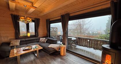 5 * Blockhäuser mit Sauna, Kamin, Terrasse, Grill usw. im Alpen - Chalet-Stil