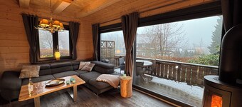Viiden tÀhden hirsimökki, jossa sauna + takka Alpeilla - mökki tyyli, panoraama "mökki"