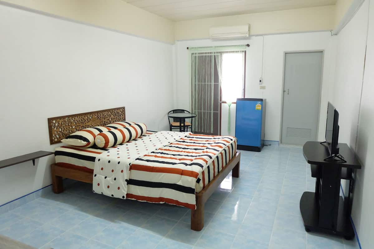 Basic Double Room | Free WiFi