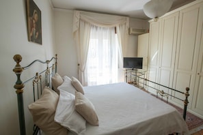 Apartment | 1 Schlafzimmer, kostenloses WLAN, Bettwäsche