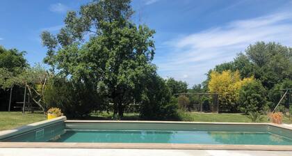18th century 3-star farmhouse - Private pool and garden