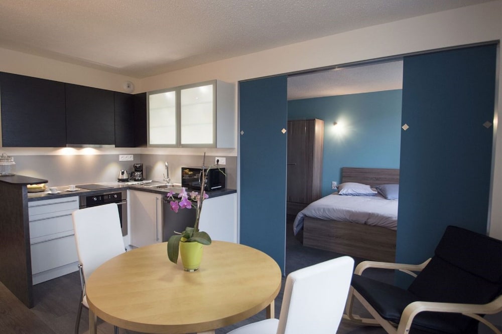 Modern apartment in Saint Dyé sur Loire near Chambord any comfort