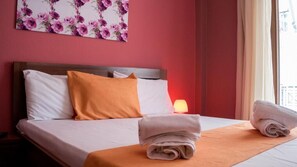 In-room safe, free WiFi - Niki Apartments (Nea Propontida)