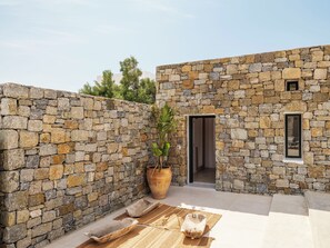 Exterior - Mykonos Drops (Mykonos)