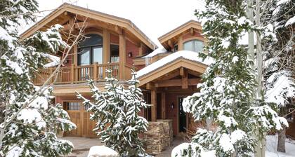 Tilava 4500Sq / Ft - 5 Bed 5. 5 Bath - teatteri - Ski, Shop, Dine Within Steps!