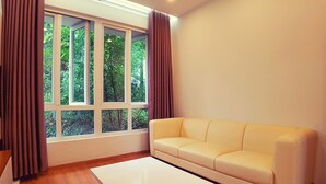 Red Gate Villa, 5 Bedrooms | Living room - Red Gate Villa (Hanoi)