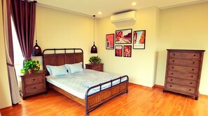 Villa, 5 habitaciones (Red Gate) | 5 habitaciones y escritorio 