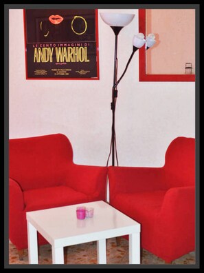 Double Room (Hipster's Nest and Red Passion) | Living room - Sailor's Cabin with DoYouBnb Concierge (Rome)