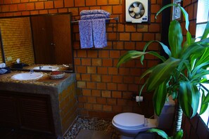 2 Bedrooms Villa (No Kitchen) | Salle de bain