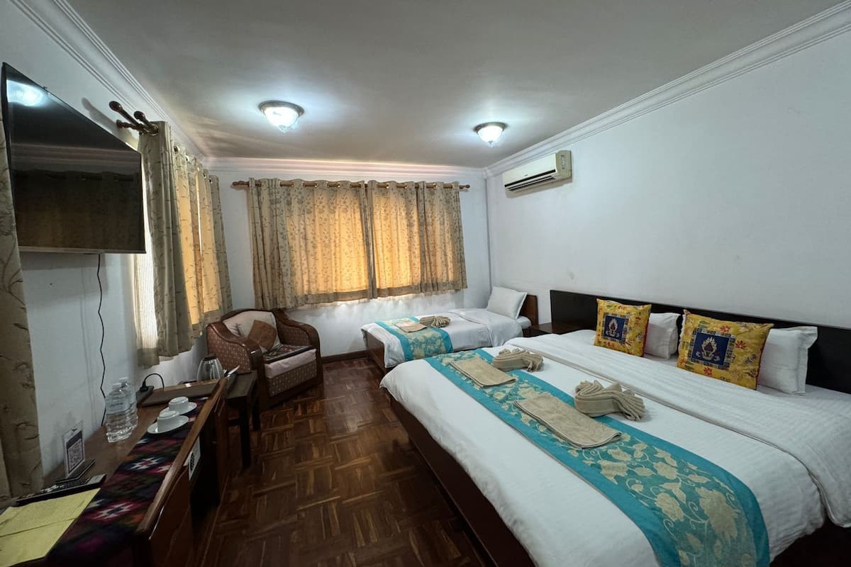 Deluxe Double Room | Premium bedding, memory foam beds, in-room safe, desk