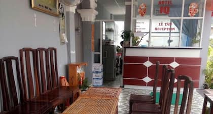 IQ Hotel