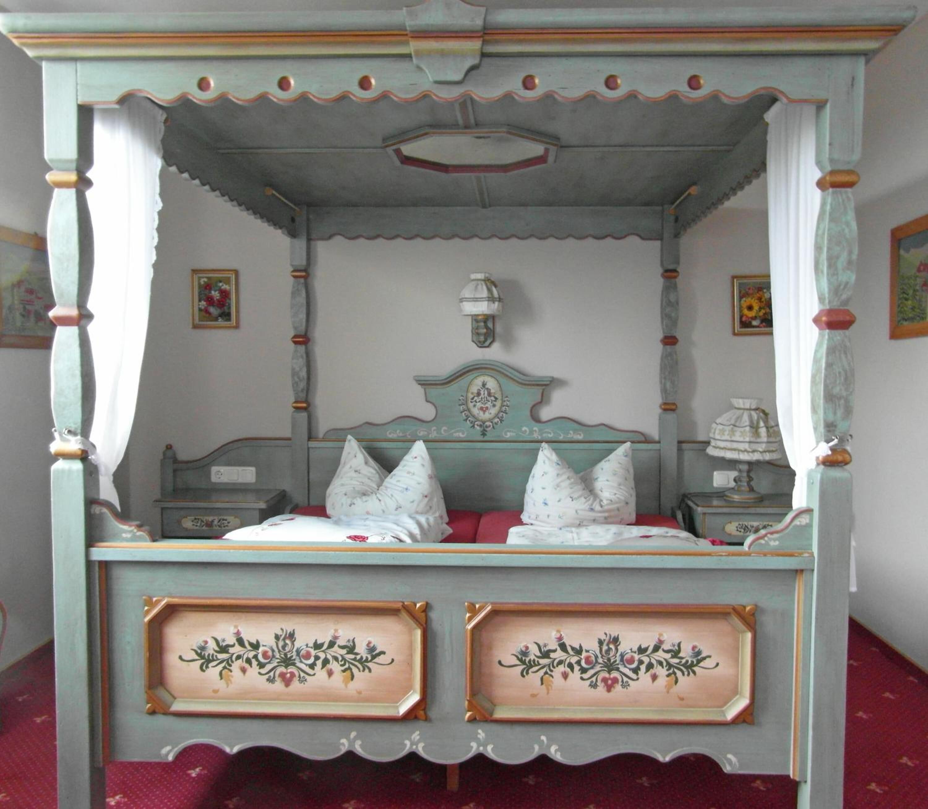 desk, laptop workspace, blackout curtains, free wifi