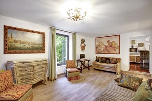 Departamento, 1 habitación | Área de sala de estar