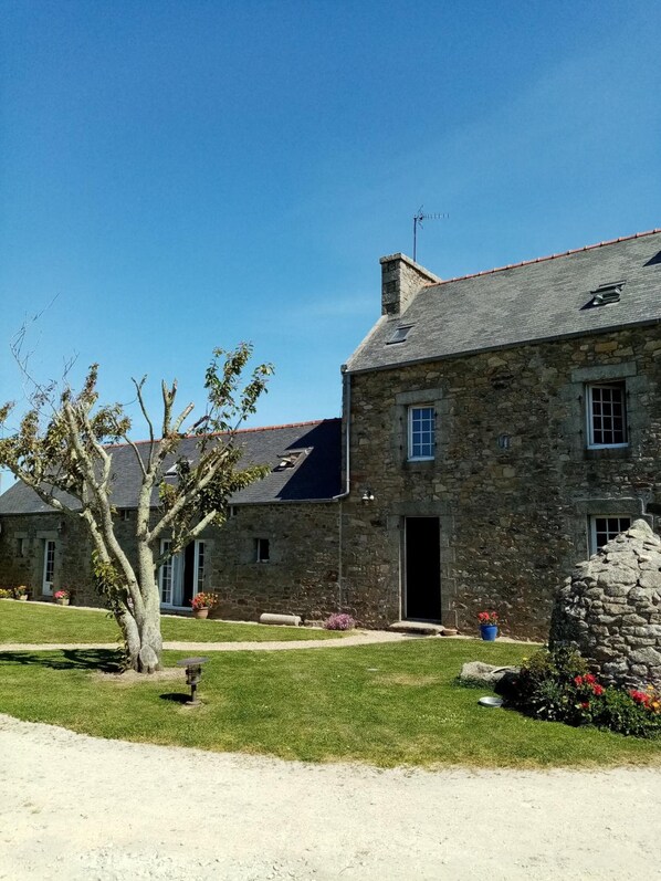 Exterior - Oudoty (Kerlouan)