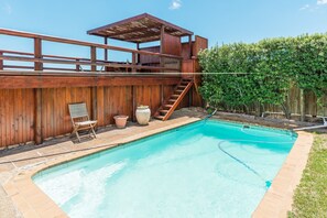 Standard Suite, 3 Bedrooms, Kitchen, Beachside