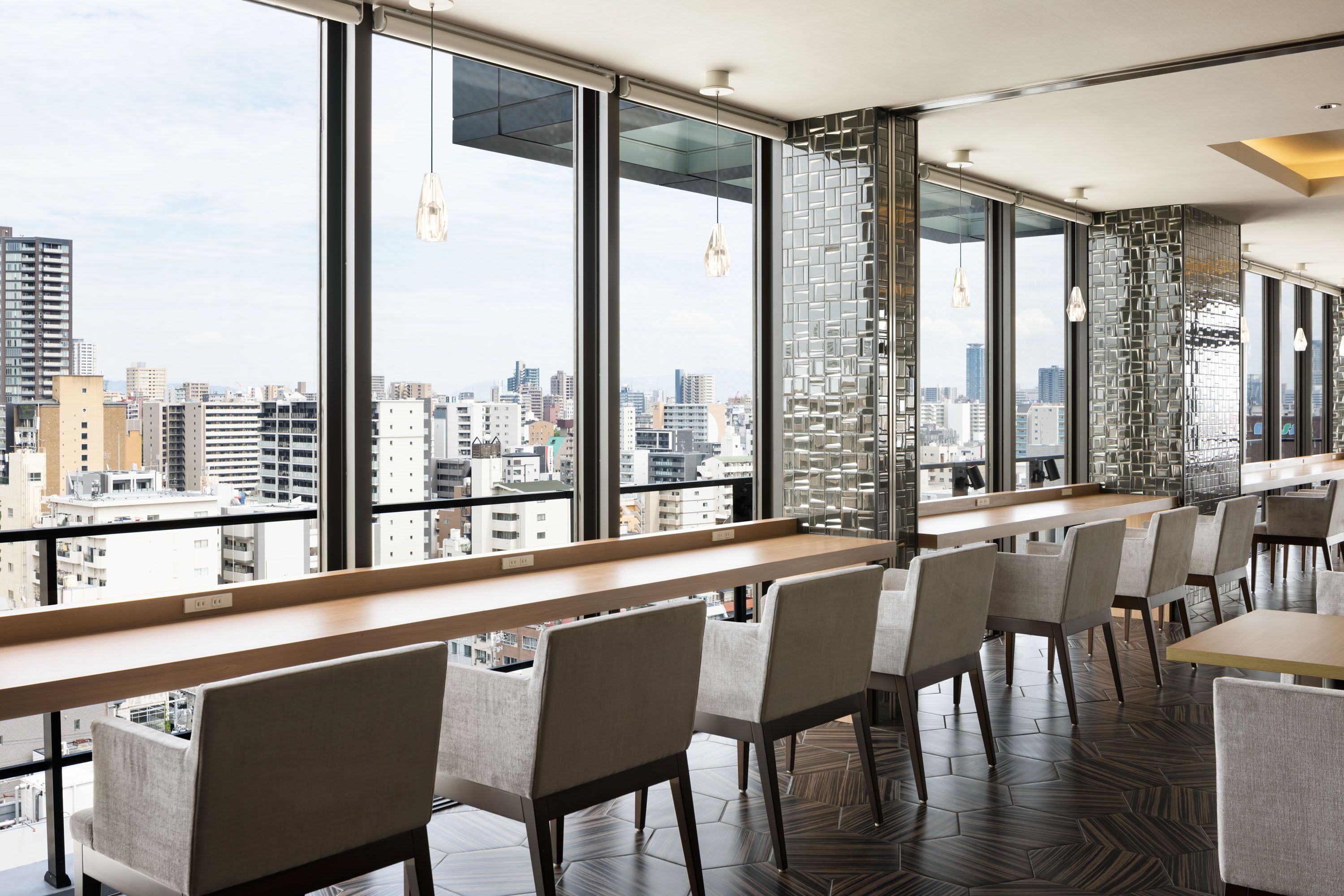 daily buffet breakfast (jpy 1650 per person)