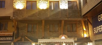 Hotel Panda