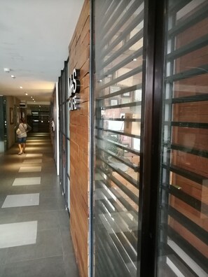 체크인/체크아웃 키오스크