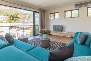 Villa Présidentielle, 3 chambres, balcon, vue montagne | Coin séjour