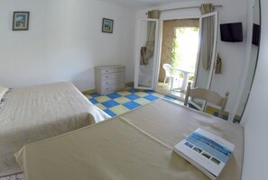Studio (2 persons) | In-room dining - Résidence Colombara (Cargese)