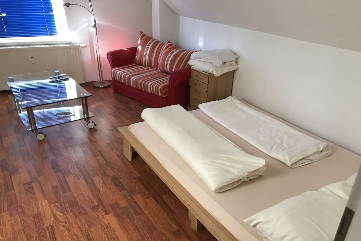 Apartment (2)