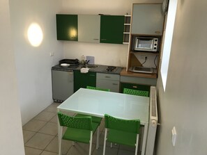 Apartment (4) | Eigene Küche