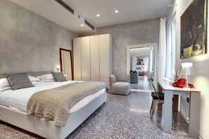 Apartment, 3 Bedrooms | 3 bedrooms, iron/ironing board, free WiFi, bed sheets -  Stunning Modern Apartment in the Heart of Venice (Venice)