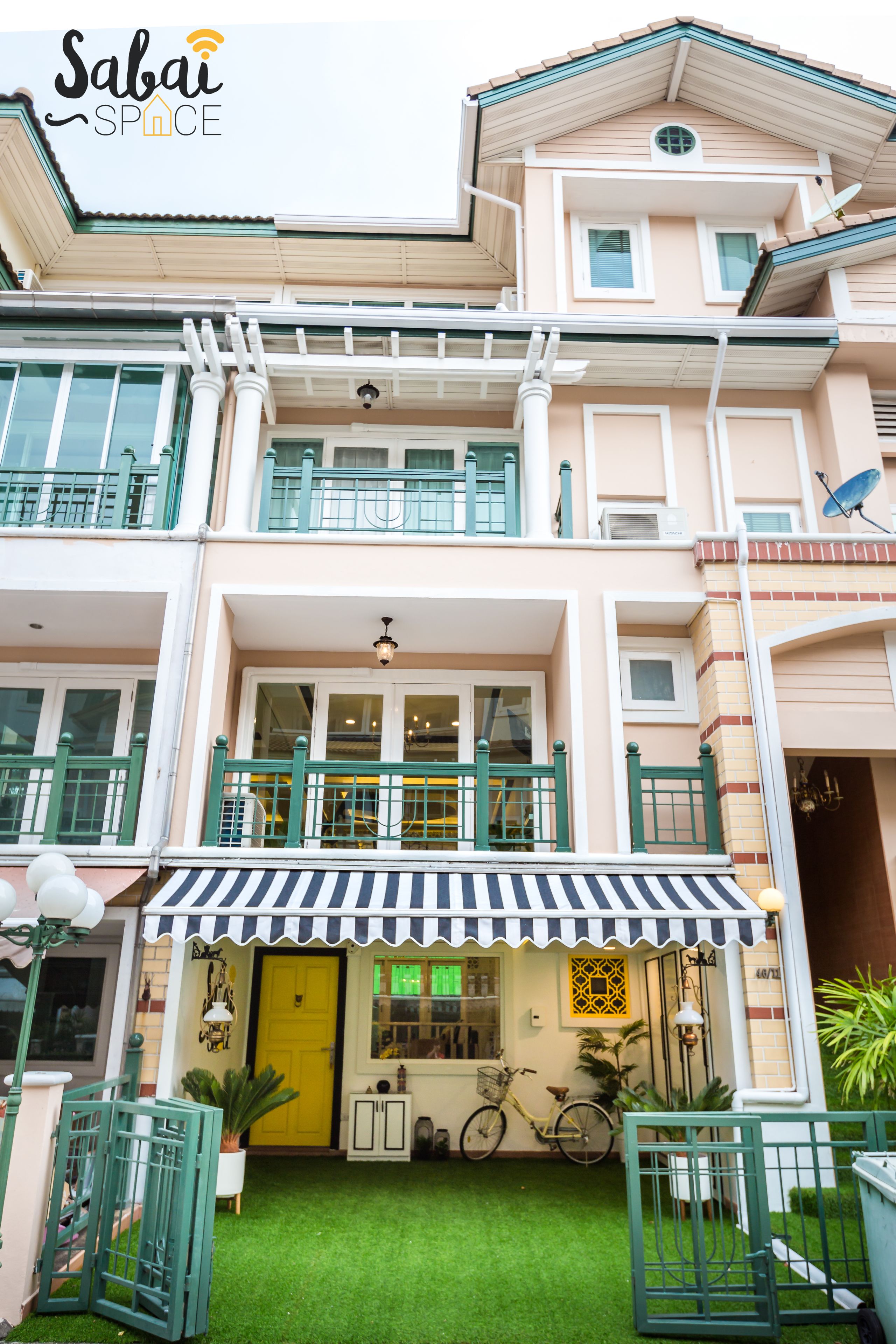 ลานระเบียง/นอกชาน