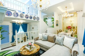 Luxury Townhome | Living area | Smart TV