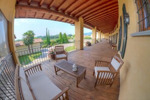 Terrace/patio - Agriturismo Villa Antonella (Iseo)