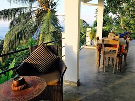 Superior Penthouse, Multiple Beds, Smoking, Ocean View | Minibar, in-room safe, desk, WiFi (free)