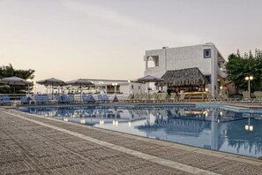 Utomhuspool