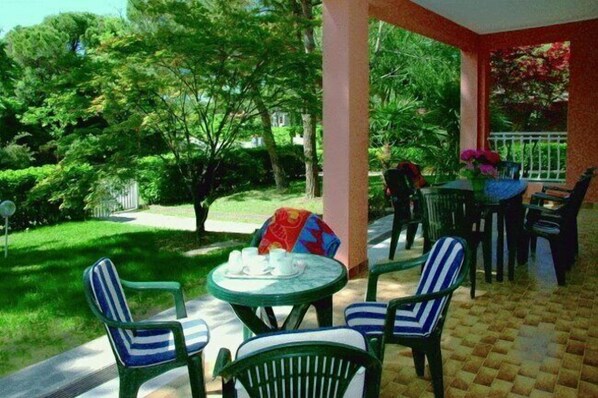 Apartment, 2 Schlafzimmer (melC) | Terrasse/Patio