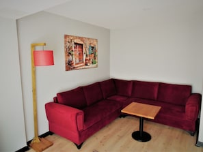 Living area - VVR Hotel (Istanbul)