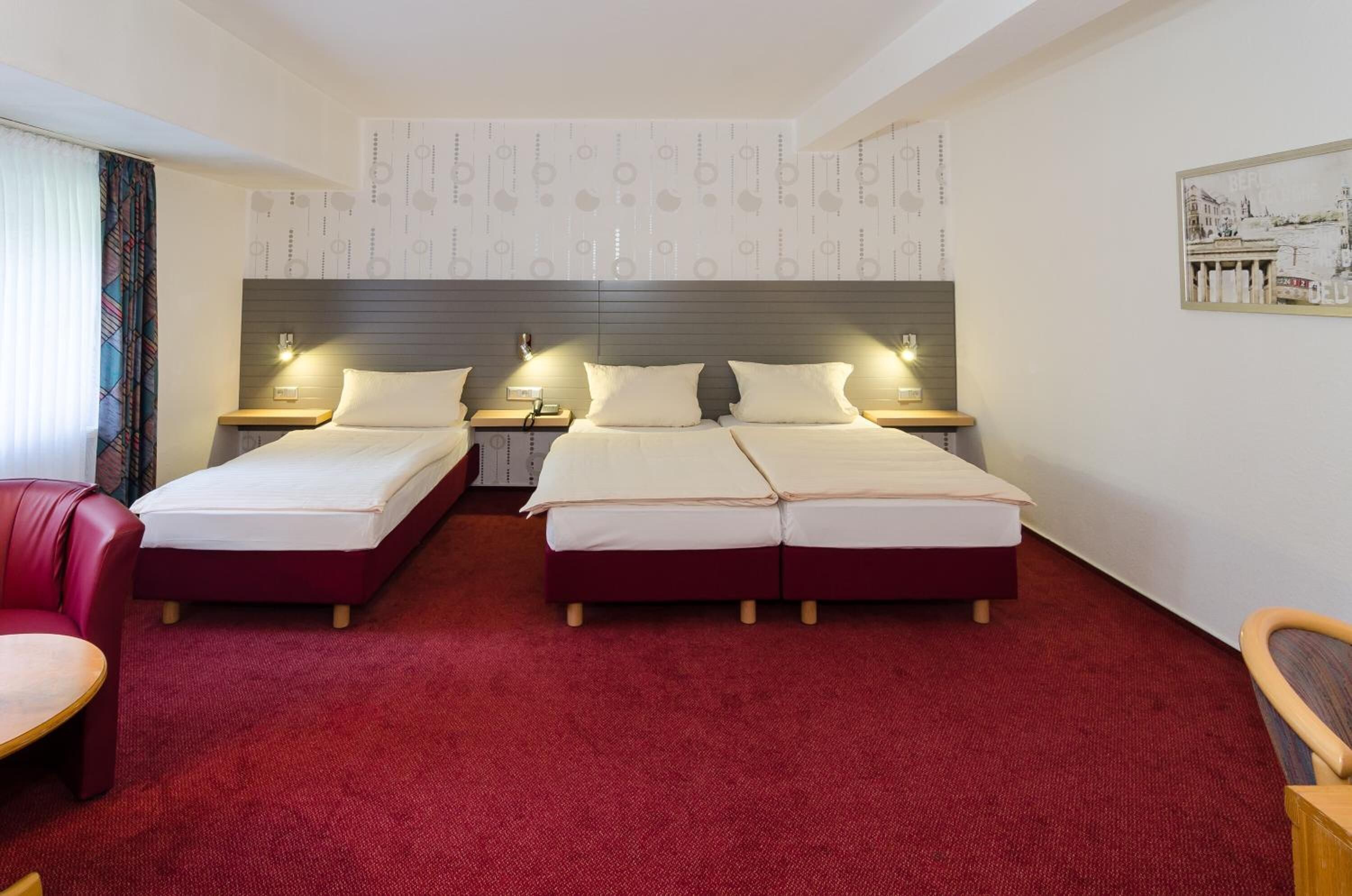 1 bedroom, minibar, desk, free wifi