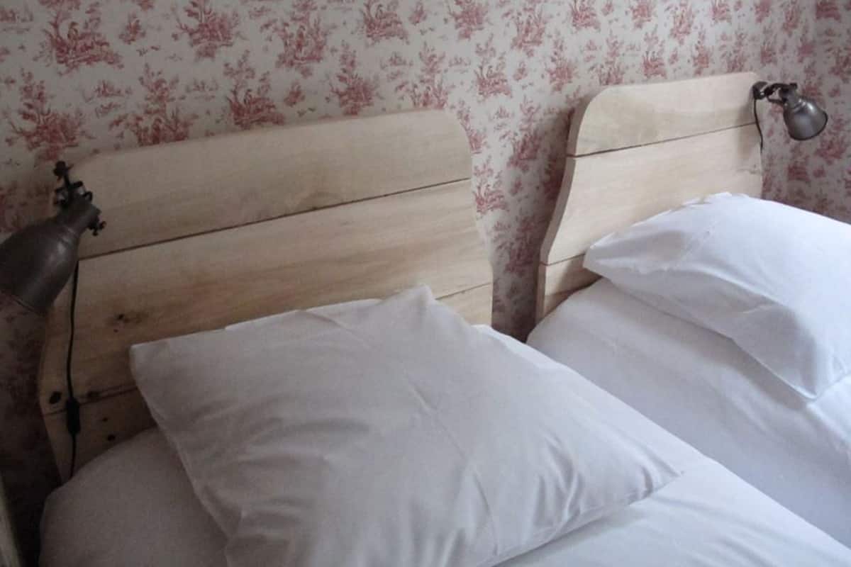 Zweibettzimmer, 2 Einzelbetten, Nichtraucher | Schallisolierte Zimmer, kostenlose Babybetten, kostenloses WLAN