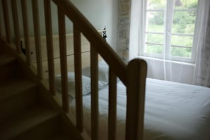 Soundproofing, free cribs/infant beds, free WiFi, bed sheets