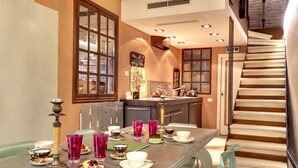 Ảnh chưa phân loại, 5 trong số 25 ảnh, nút