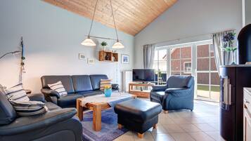 Bungalow (Klipper) | 3 bedrooms, individually decorated