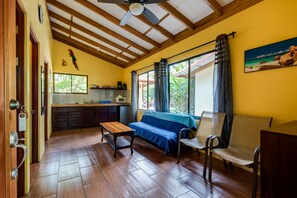 Maison mitoyenne, 2 chambres, vue jardin