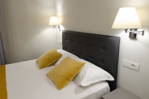 Quarto triplo luxo | Roupas de cama premium