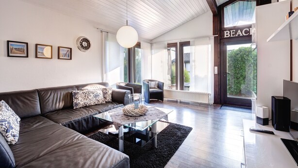 Bungalow (Silbersee ) | Sala de estar | Televisión de pantalla plana 