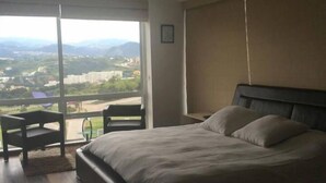 Unclassified image, 5 of 22, button - Genial Departamento en Bosque Real (Huixquilucan)