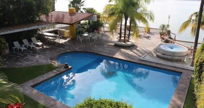 LA Casa MĂS Bonita DE Teques - 30 Personas