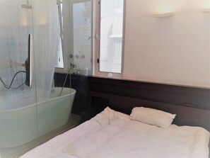 1 bedroom, free WiFi