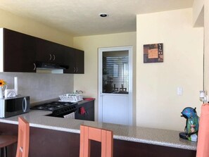 Microwave, stovetop - Maravillosa Casa con Jacuzzi, en Yautepec, Mor (Yautepec)