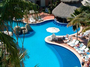 Poolbar